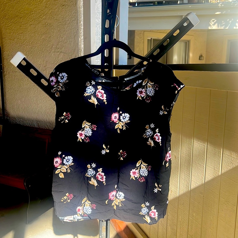 Floral Top size L